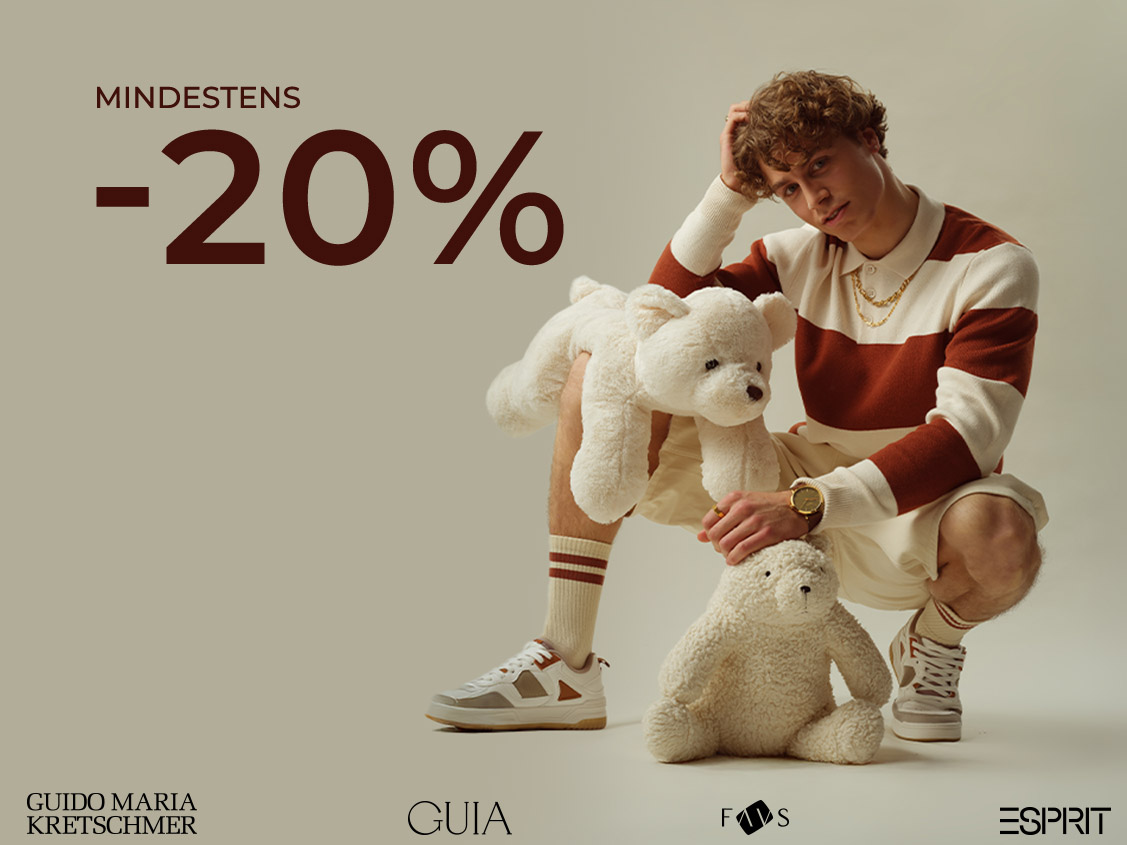 Junger Mann in sportlichem Outfit mit zwei weißen Plüschbären. Links Schrift: Mindestens -20 %. Markenlogos unten.
